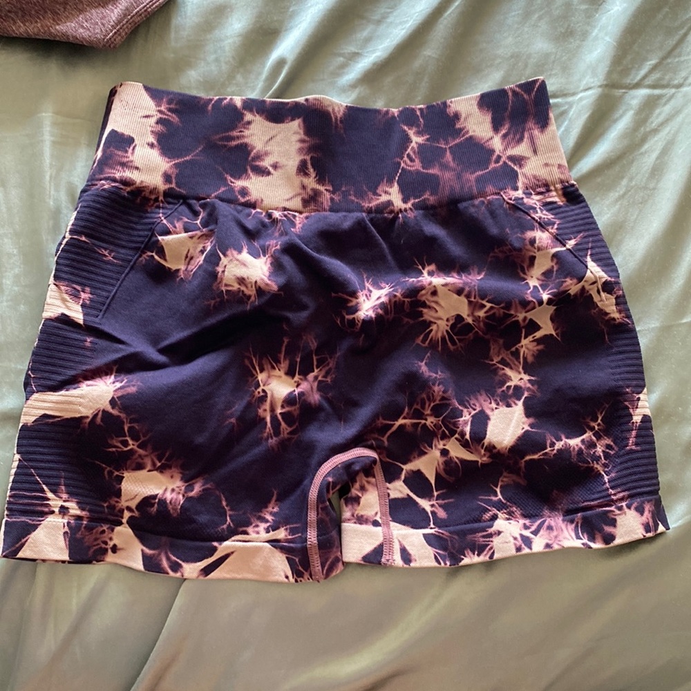 SHEIN Scrunch Shorts
